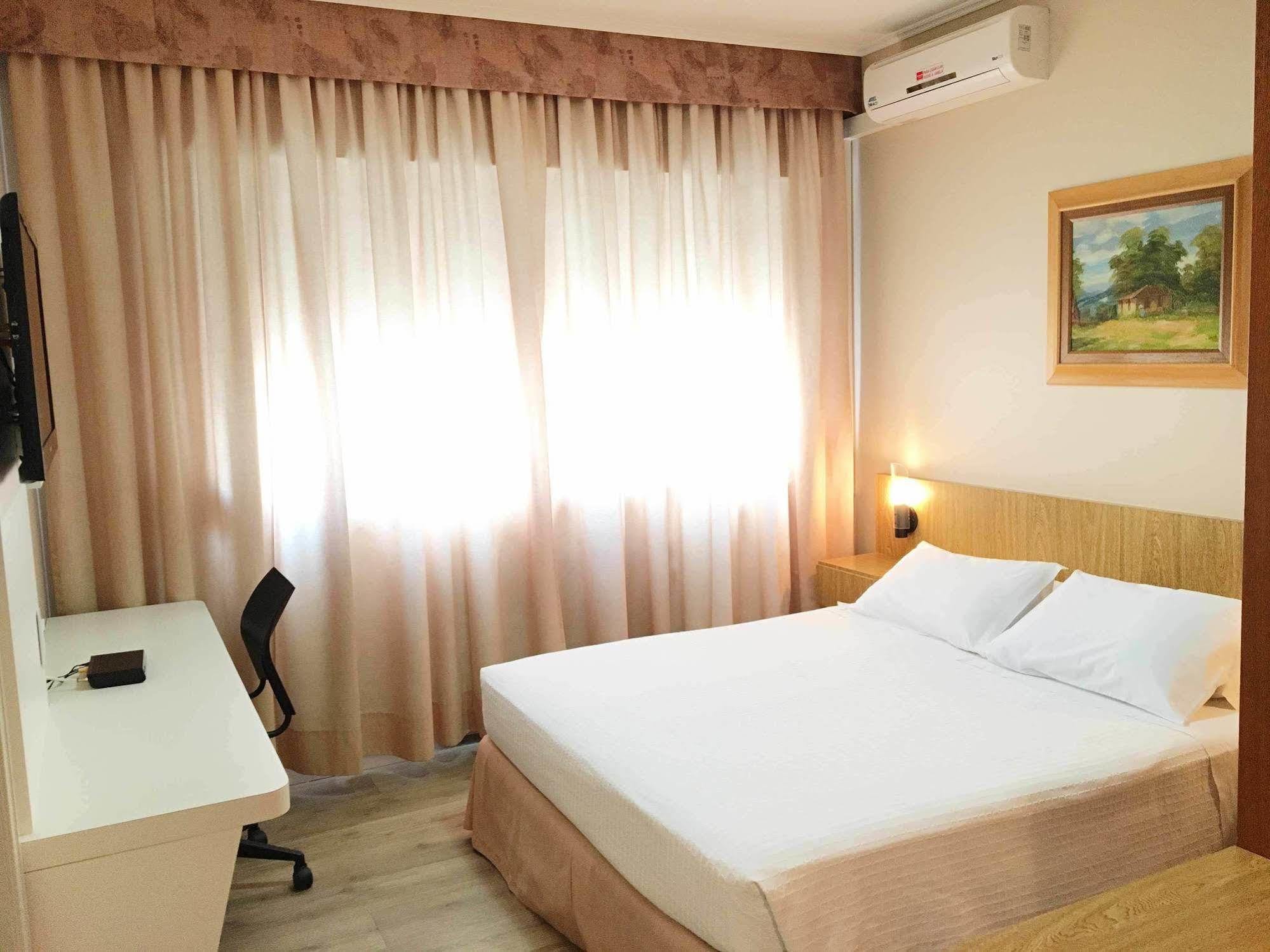 Cosmos Hotel Caxias do Sul Exterior photo
